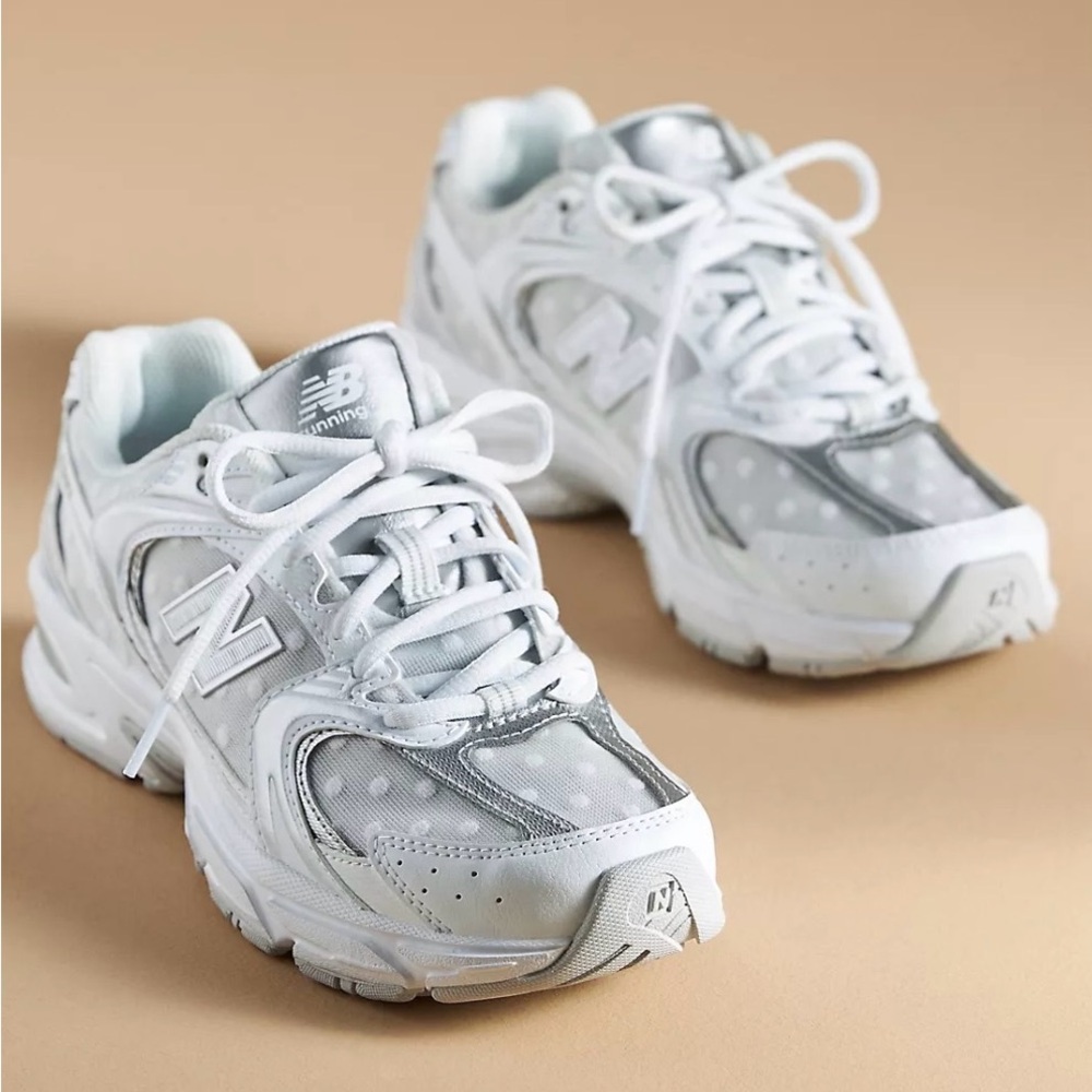 New Balance 530 Sneaker Polka Dot Silver Metallic Size 7 Women (5.5 Mens) NWT